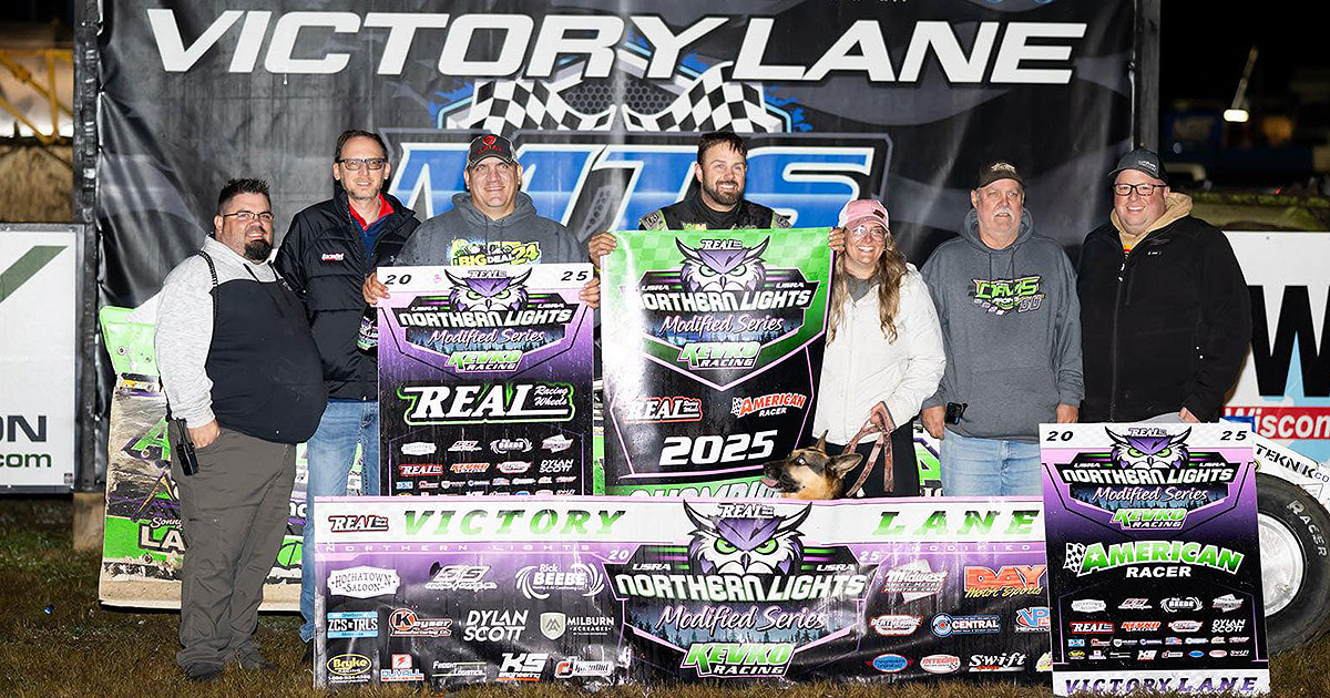 Brandon Davis won the USRA Kevko Northern Lights Modified Series points title.
